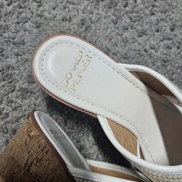 Donald Pliner Natural Canvas Ilonar Cork Wedge Platform Sandals size 9M - Picture 3 of 8